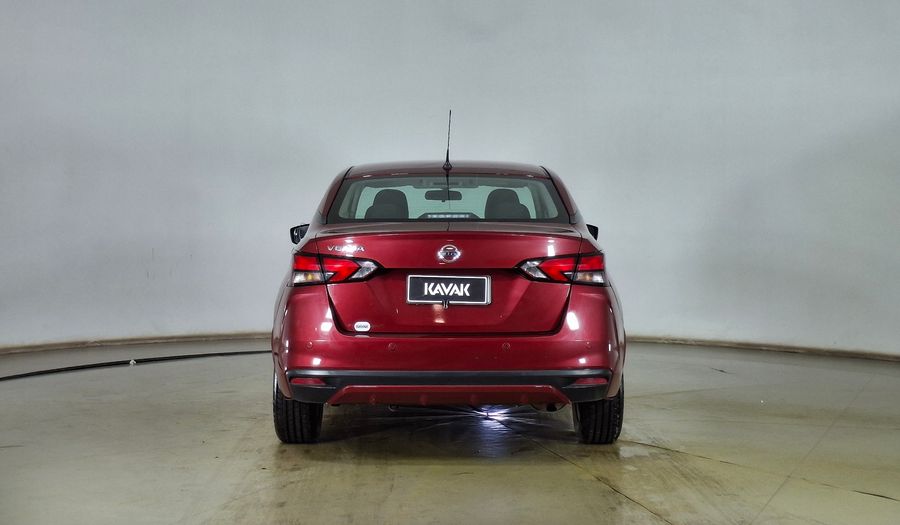 Nissan Versa 1.6 SENSE Sedan 2021