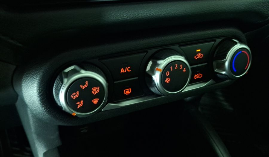 Nissan Versa 1.6 SENSE Sedan 2021