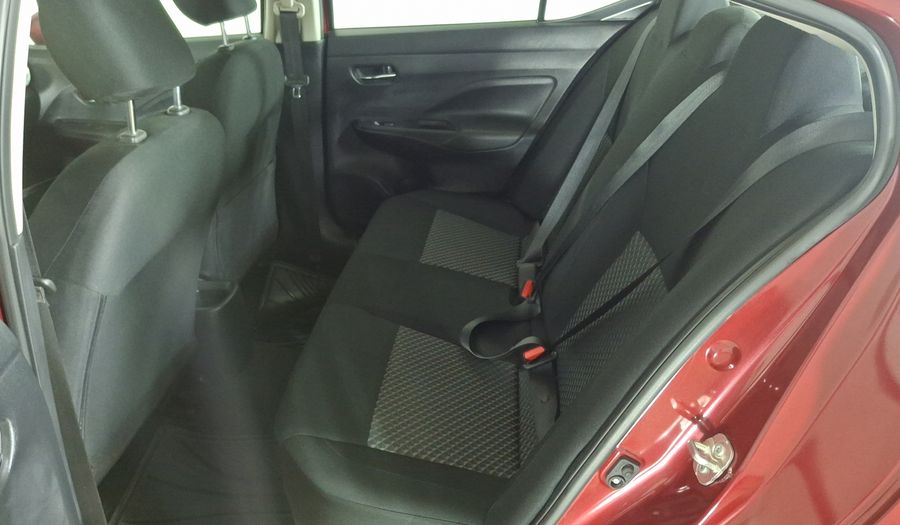 Nissan Versa 1.6 SENSE Sedan 2021