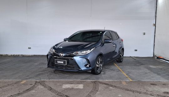 Toyota • Yaris