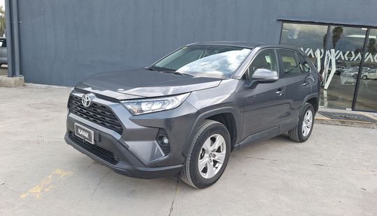 Toyota • RAV4