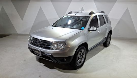 Renault • Duster