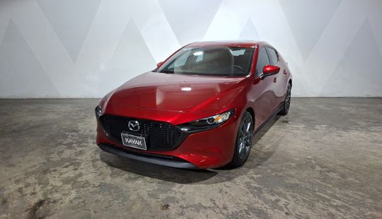 Mazda • Mazda 3
