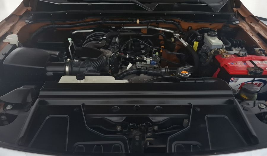 Nissan Np300 2.5 LE TM AC Pickup 2018