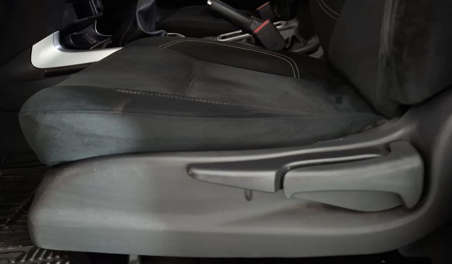 Nissan Np300 2.5 LE TM AC Pickup 2018