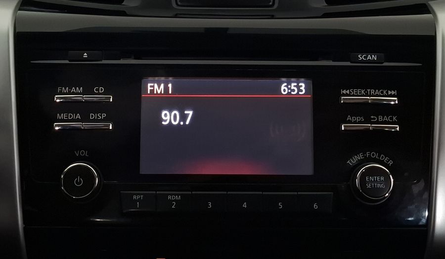 Nissan Np300 2.5 LE TM AC Pickup 2018