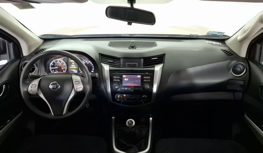 Nissan Np300 2.5 LE TM AC Pickup 2018
