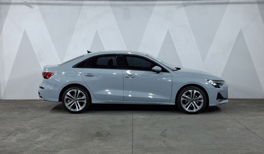 Audi A3 1.4 35 TFSI DYNAMIC AUTO Sedan 2025