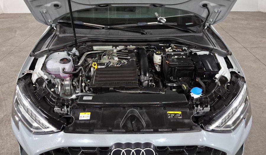 Audi A3 1.4 35 TFSI DYNAMIC AUTO Sedan 2025