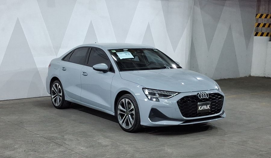 Audi A3 1.4 35 TFSI DYNAMIC AUTO Sedan 2025