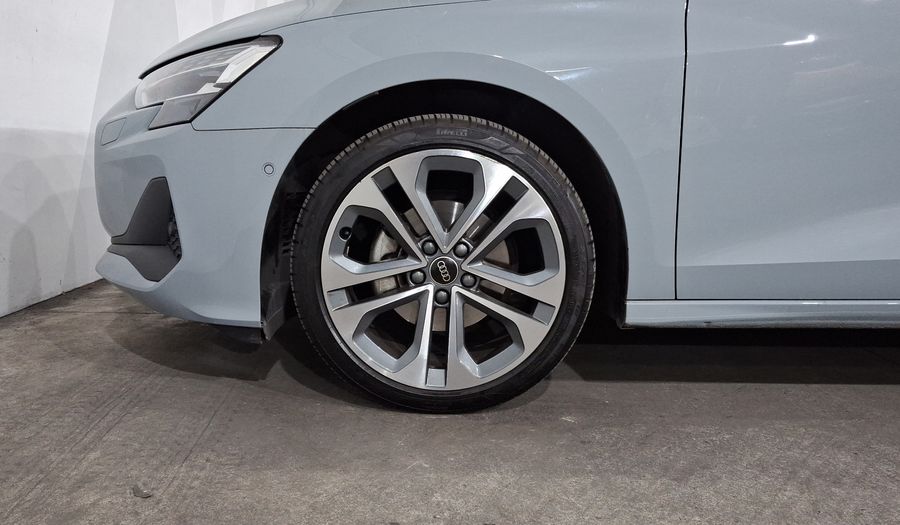 Audi A3 1.4 35 TFSI DYNAMIC AUTO Sedan 2025