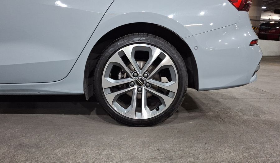 Audi A3 1.4 35 TFSI DYNAMIC AUTO Sedan 2025