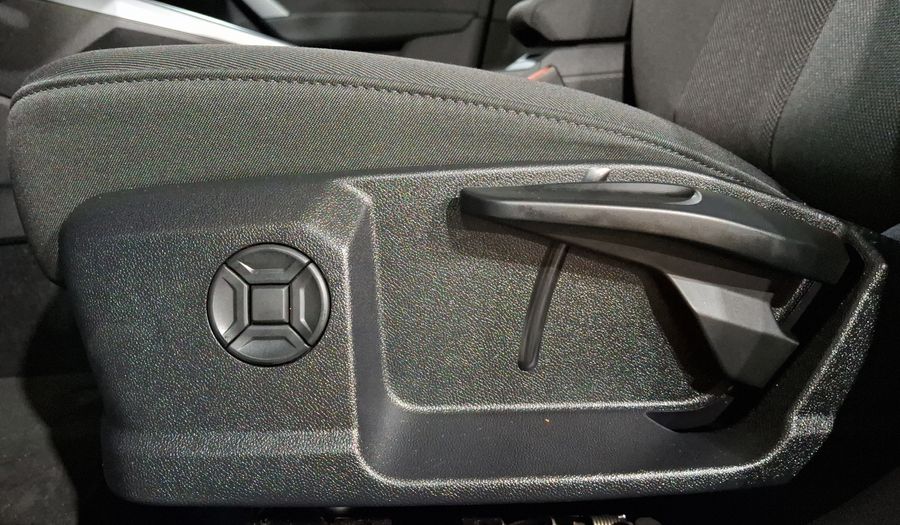 Audi A3 1.4 35 TFSI DYNAMIC AUTO Sedan 2025