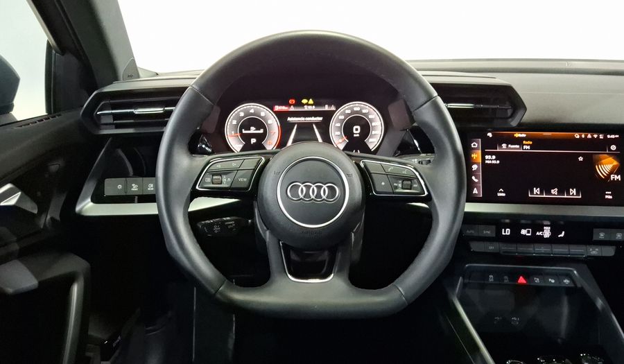 Audi A3 1.4 35 TFSI DYNAMIC AUTO Sedan 2025