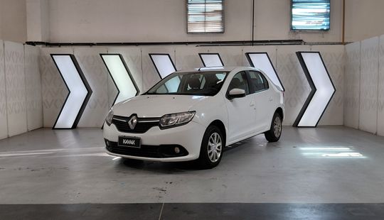 Renault • Logan