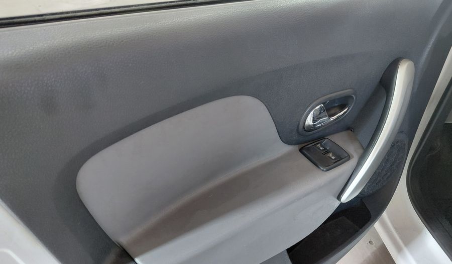 Renault Logan 1.6 8V EXPRESSION Sedan 2013