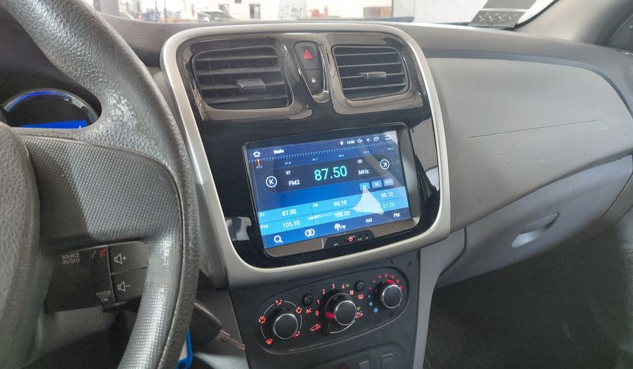 Renault Logan 1.6 8V EXPRESSION Sedan 2013