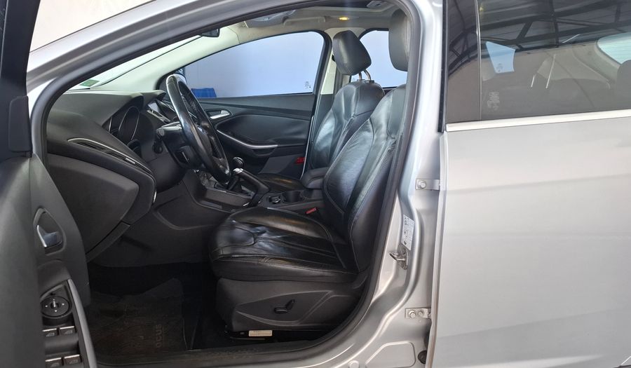 Ford Focus Iii 2.0 TITANIUM Hatchback 2014