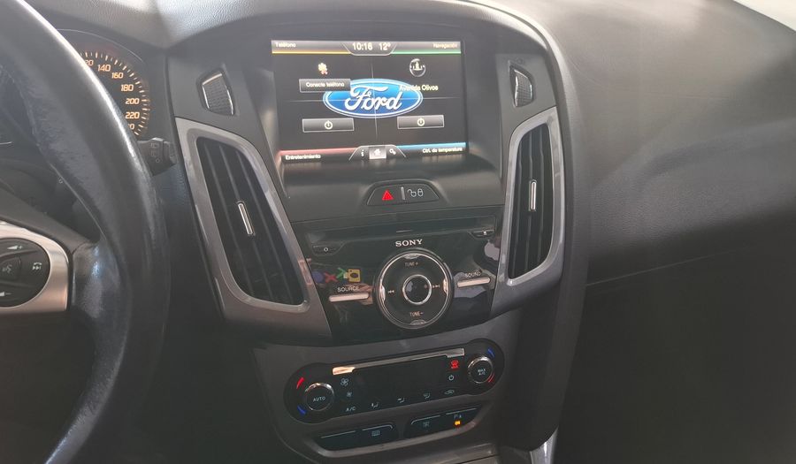 Ford Focus Iii 2.0 TITANIUM Hatchback 2014