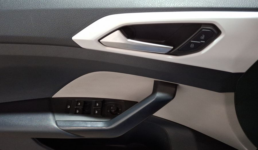 Volkswagen T-cross 1.6 HIGHLINE AUTO Suv 2021