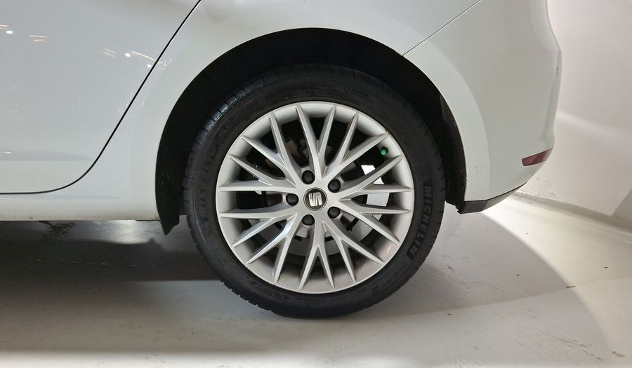 Seat Leon 1.4 TSI STYLE 140HP DSG Hatchback 2015