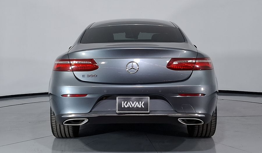 Mercedes Benz Clase E 2.0 300 AUTO Coupe 2020
