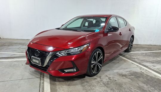 Nissan • Sentra