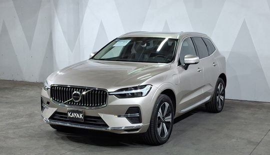 Volvo • XC60