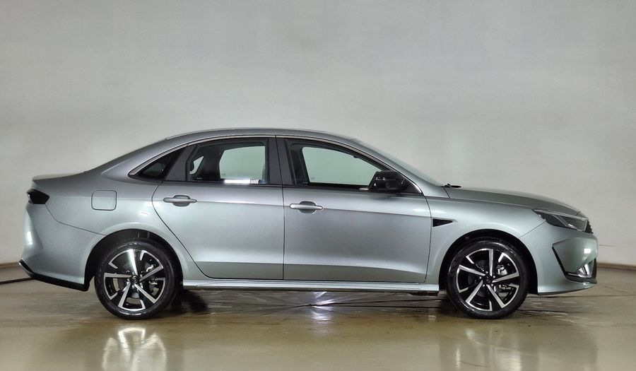 Kaiyi E5 1.5T LUX CVT Sedan 2026