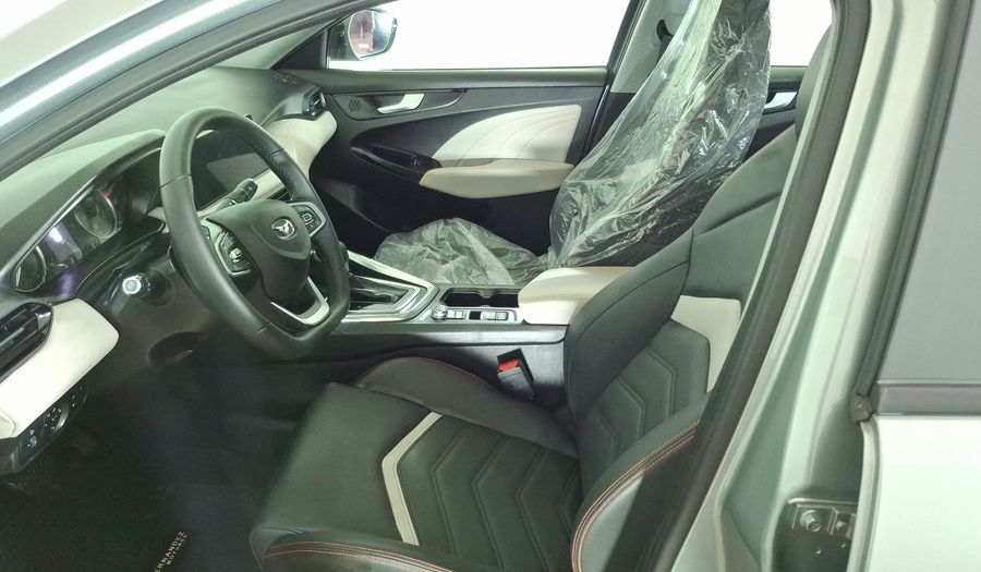 Kaiyi E5 1.5T LUX CVT Sedan 2026