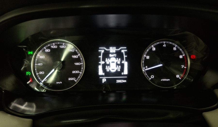 Kaiyi E5 1.5T LUX CVT Sedan 2026