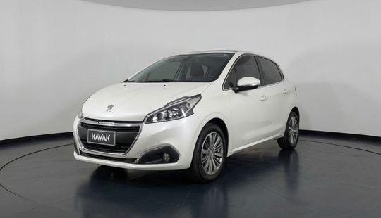 Peugeot • 208