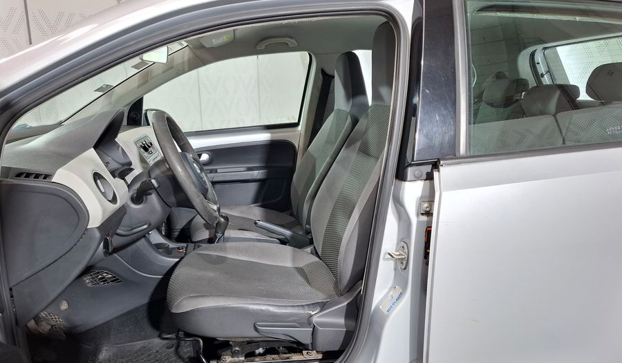 Volkswagen Up 1.0 MOVE UP Hatchback 2014