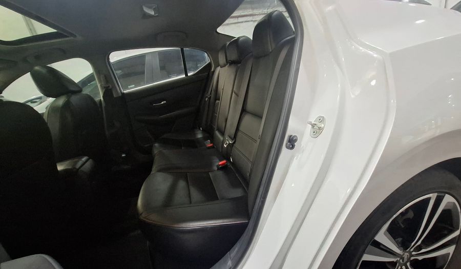 Nissan Sentra 2.0 SR CVT Sedan 2021