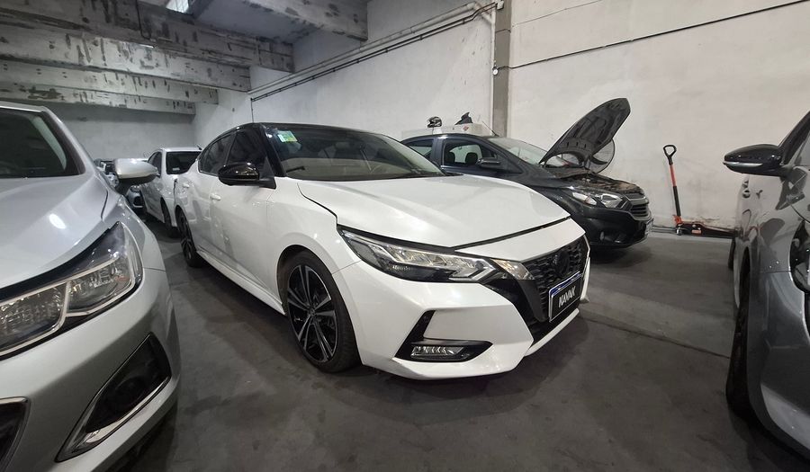Nissan Sentra 2.0 SR CVT Sedan 2021