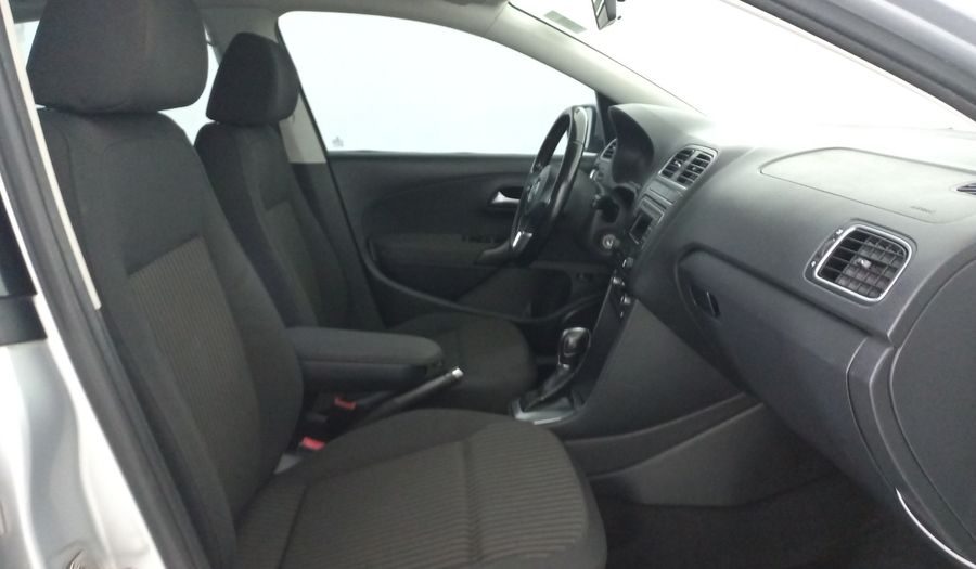 Volkswagen Vento 1.6 HIGHLINE TIPTRONIC Sedan 2014