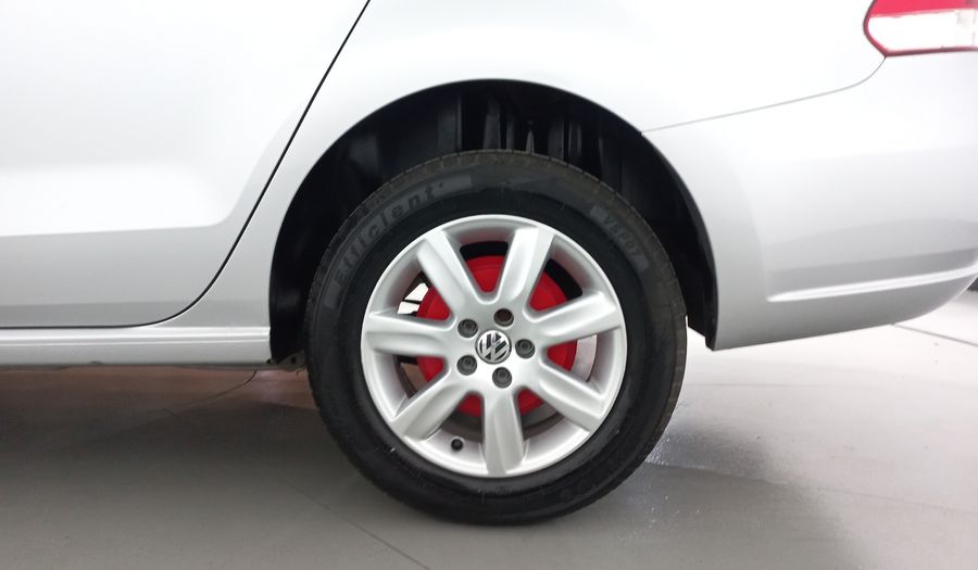 Volkswagen Vento 1.6 HIGHLINE TIPTRONIC Sedan 2014