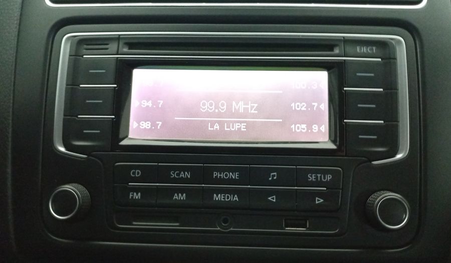 Volkswagen Vento 1.6 HIGHLINE TIPTRONIC Sedan 2014