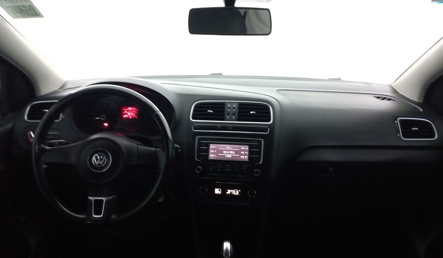 Volkswagen Vento 1.6 HIGHLINE TIPTRONIC Sedan 2014