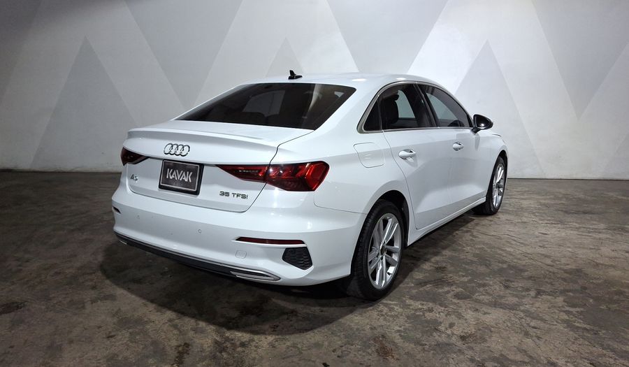 Audi A3 1.4 35 TFSI SELECT AUTO Sedan 2023