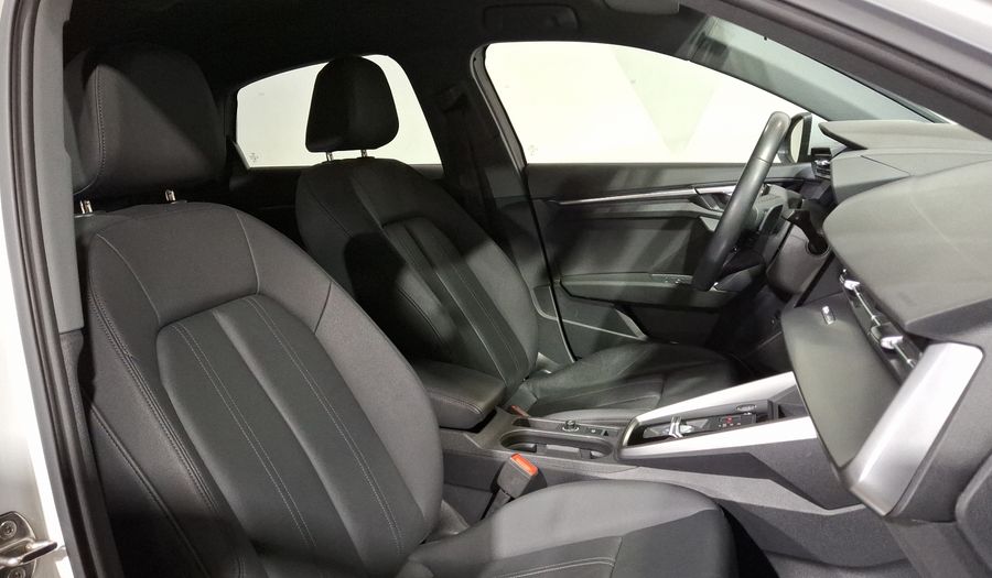 Audi A3 1.4 35 TFSI SELECT AUTO Sedan 2023