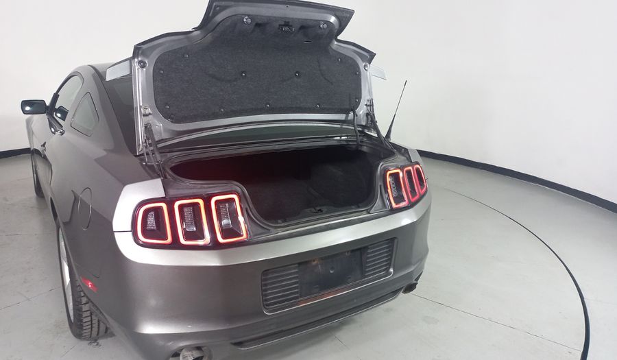 Ford Mustang 3.7 COUPE LUJO V6 AT TELA Coupe 2014