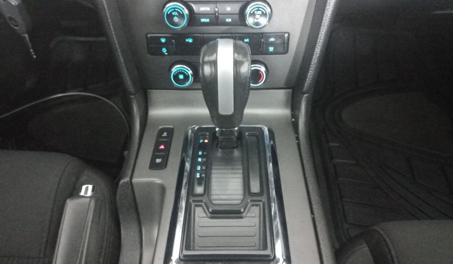 Ford Mustang 3.7 COUPE LUJO V6 AT TELA Coupe 2014