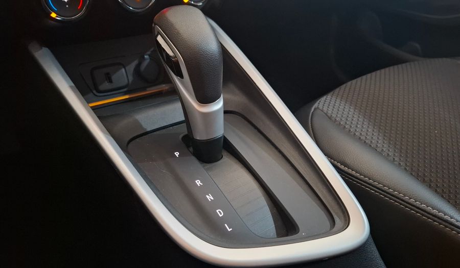 Chevrolet Onix 1.0 TURBO LTZ AUTO Hatchback 2025