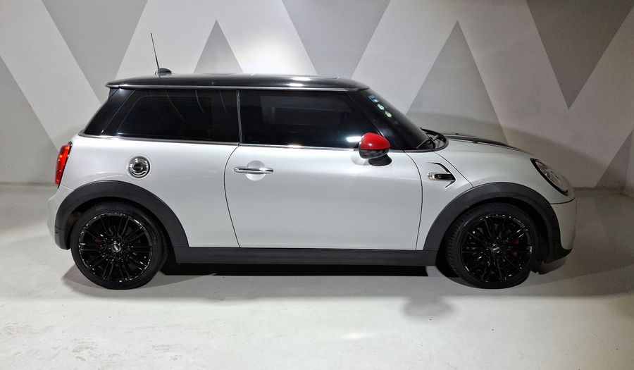 Mini Cooper S 2.0 COOPER CHILI AT Hatchback 2016