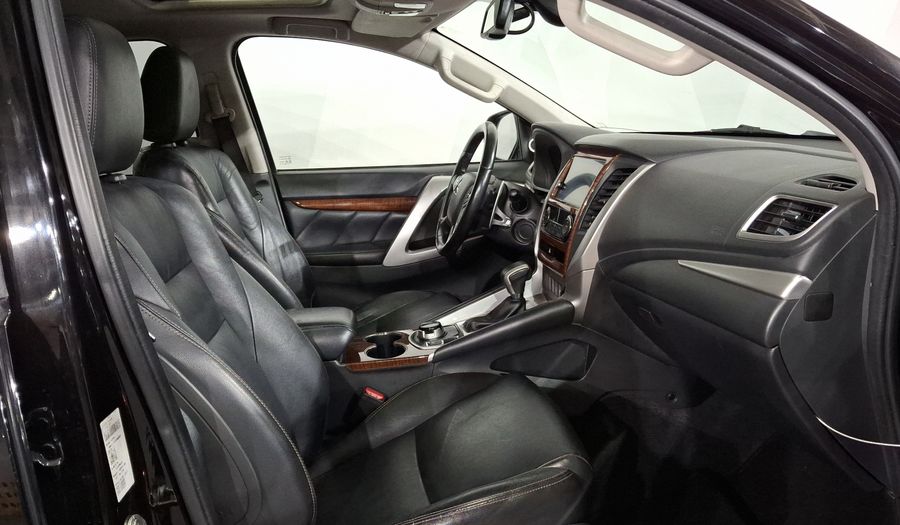 Mitsubishi Montero 3.0 SE AUTO 4WD Suv 2019