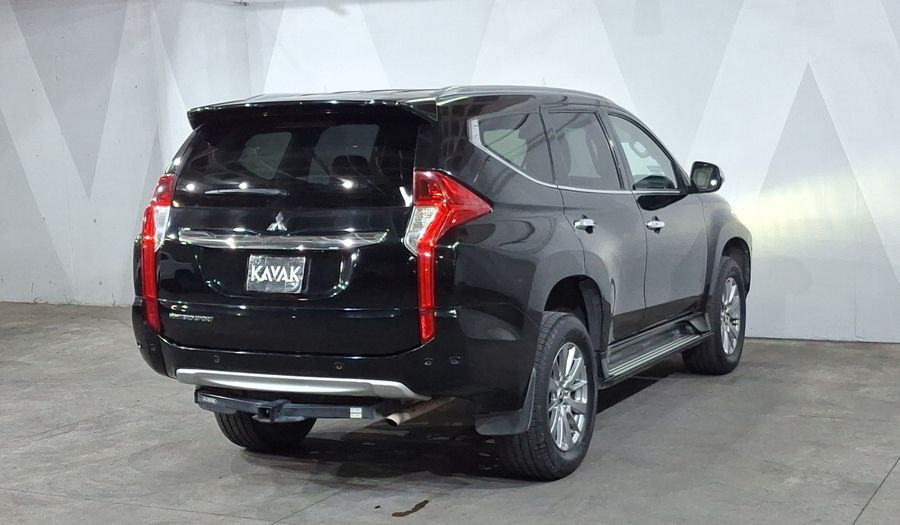 Mitsubishi Montero 3.0 SE AUTO 4WD Suv 2019