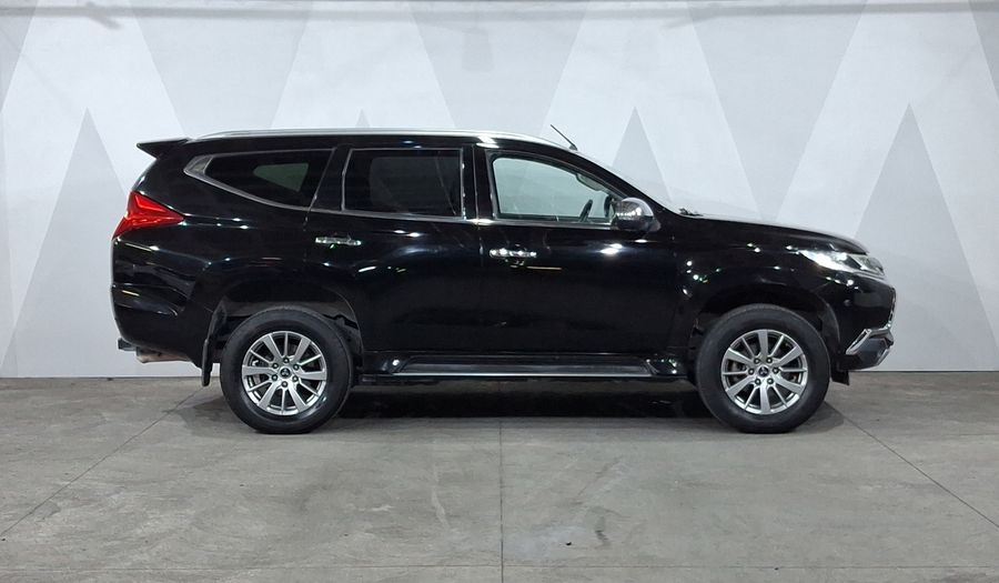 Mitsubishi Montero 3.0 SE AUTO 4WD Suv 2019