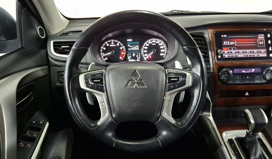 Mitsubishi Montero 3.0 SE AUTO 4WD Suv 2019