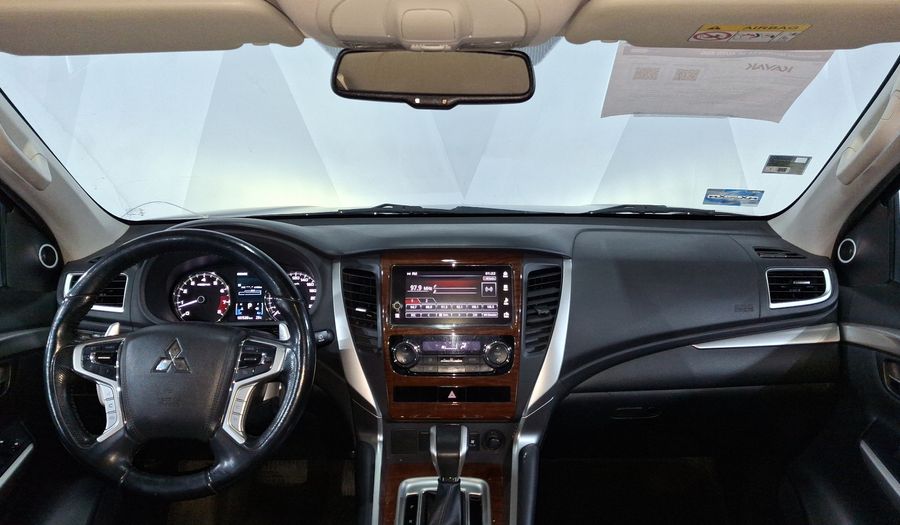 Mitsubishi Montero 3.0 SE AUTO 4WD Suv 2019